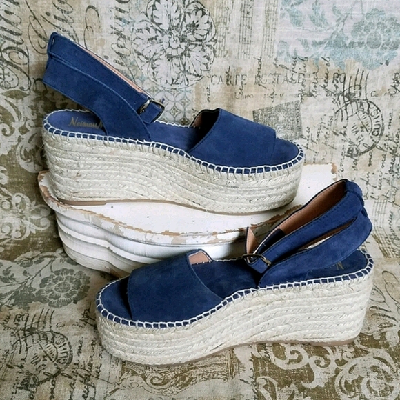 Neiman Marcus Navy Blue Espadrilles - Picture 5 of 6